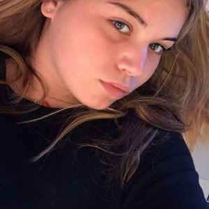 Manon PERROT