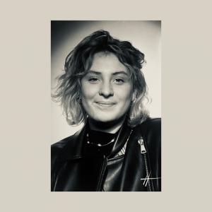 Caroline DE PERETTI