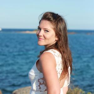 Melody DENNI